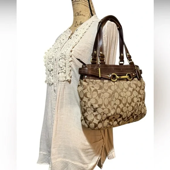 Coach Hampton Chocolate Brown Leather Carryall Tote Bag Purse - Picture 3 of 13